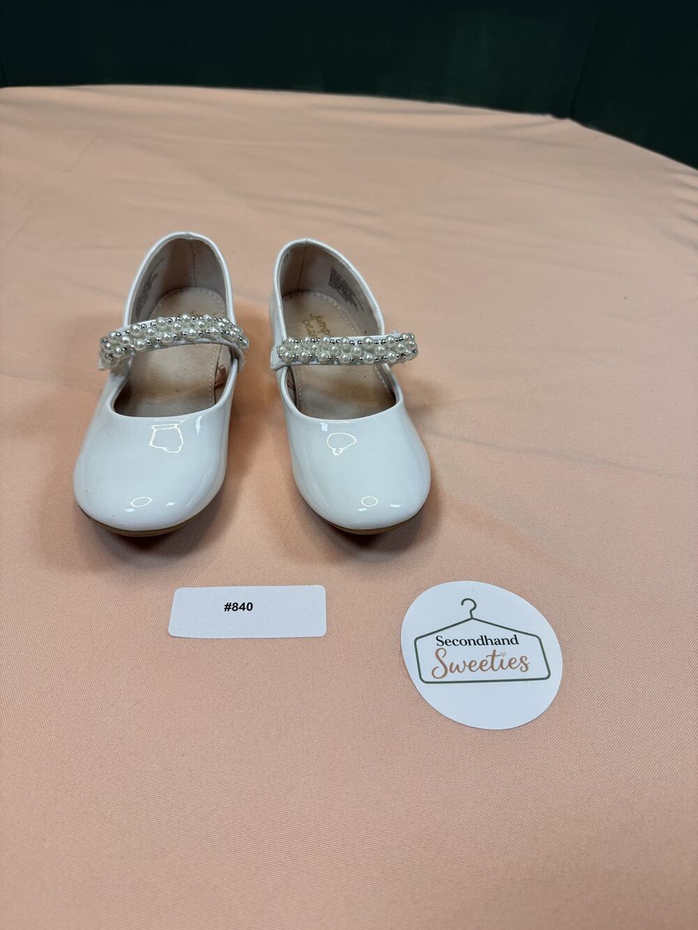 Toddler Girls White Patent Mary Jane Dress Shoes with Pearl Strap Size 11 #840